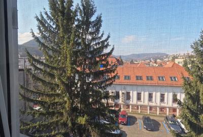 Apartament 2 camere langa AFI Mall Brasov, balcon generos cu vedere - 9