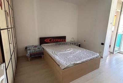 Dristor, Ramnicu Sarat, Rond, Scoala - 3