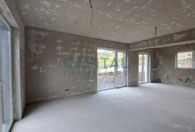 Casa superba cu garaj, aproape de padure - 6