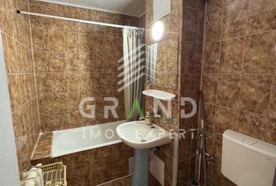 2 CAMERE DECOMANDAT | BALCON | MĂNĂȘTUR / ALEEA BRATEȘ - 19