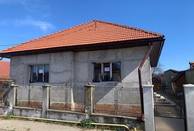 Casă noua semifinisata de vânzare in Tartaria - 2