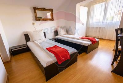Pensiune 9 camere, oportunitate preluare afacere activa 9.3 Booking - 10