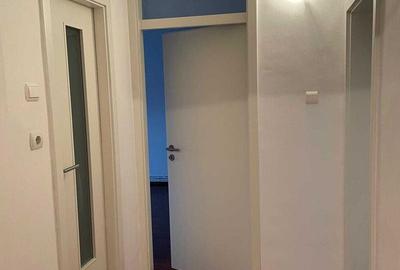 De vanzare 3 camere, centrala,  etaj 8, instalație nouă,  zona 13 Septembrie - 8
