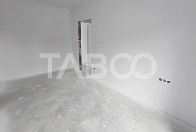 Casa de vanzare 380mp teren liber 4 camere 2 parcari Selimbar - 15