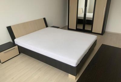 Apartament 2 camere  decomandat , etaj 2 , zona  Cetate - 2