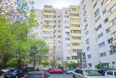Apartament 4 camere, 2 băi, 2 balcoane, bloc reabilitat - 15