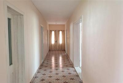 Casa cu 2360 mp teren, Racoasa - 12