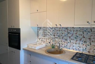Apartament cu trei camerecentrala proprie Atrium Mall - 11