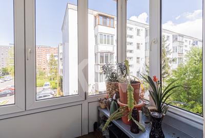 Apartament 3 camere, Astra, etajul 2 - 9