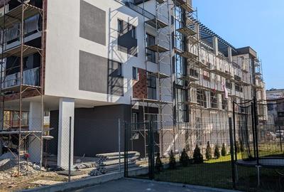 Apartament cu 2 camere decomandat în Florești