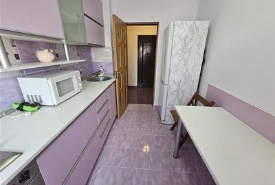 Brancoveanu-Izvorul Oltului, apartament mobilat si utilat modern, bloc reabilita - 18