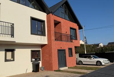 Casă cu 6 camere în Central