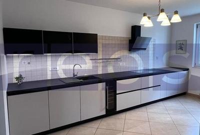 VILA DE VANZARE IN ZONA EROU IANCU NICOLAE | PISCINA | - 5
