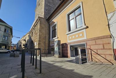 Spatiu comercial functiuni tertiare 18mpCentralTurnul Pompierilor - 1