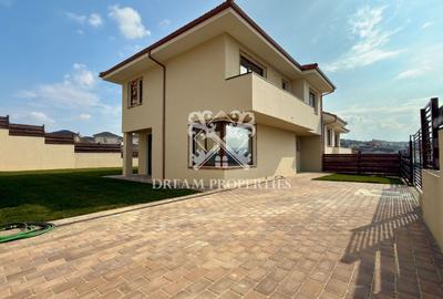 Casa de vanzare 120 mp, 4 camere,3 bai, teren 350 mp, DEZMIR - 2