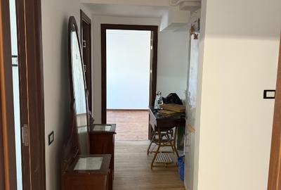Apartament bacau 2 camere ultracentral etajul 1 prima inchiriere - 4