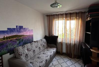 Apartament cu 2 camere, etaj 2/4, zona Podu Ros - 2