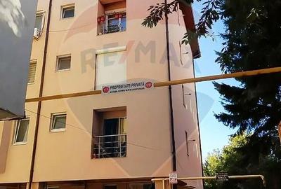 Apartament cu 1 camere de vânzare în zona 1 Mai - 9
