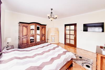 Casă cochetă în zona centrală cu potențial și funcționalitate excelentă - 3