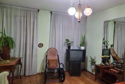 Decomandat pe 2 camere+ birou, etaj 1, Bulevardul Grivitei, Brasov - 19