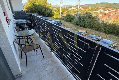 Apartament 2 camere , etaj 1 , bloc nou - 8