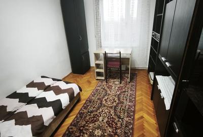 Apartament cu 3 dormitoare in zona UMFST ( 7 Noiembrie) - 4