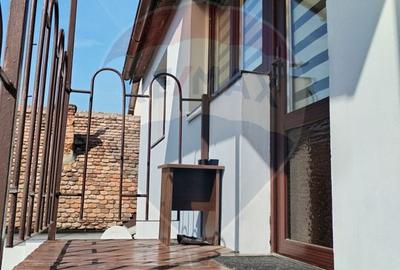 Apartament la casa de inchiriat! - 16