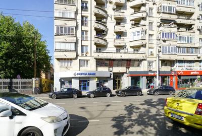 Spatiul comercial 100 mpu str.Sf Vineri colt cu B-dul Corneliu Coposu - 2