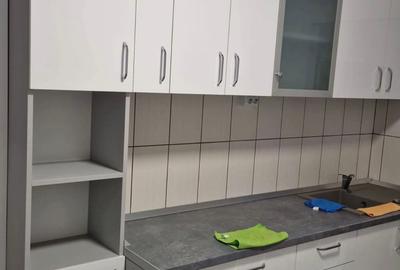 3 camere Pacii  *vis-a-vis metrou* - 6