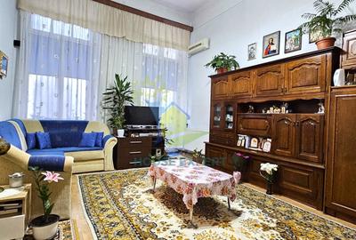 Apartament cu 2 camere semidecomandat, mobilat în Centrul Istoric
