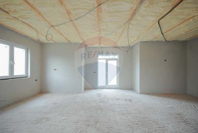 De vânzare casă semifinisată cu 3 camere, 455 mp teren, în Cihei - 7