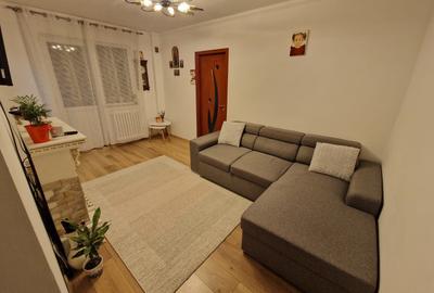 Apartament cu 3 camere nedecomandat, mobilat în Tătărași