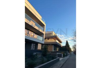 REA1023158 Apartament 4 camere de vanzare - 13
