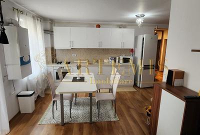 Apartament de 4 camere, 74 mp., zona Florilor