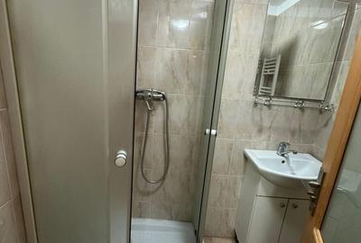 Casa de inchiriat, 25 camere, 25 bai, receptie,T719 - 4