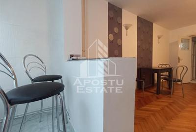 Apartament o camera decomandat zona Take Ionescu - 3