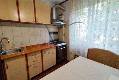 0 COMISION 3 Camere 64 mp 1 balcon etaj 2 Metrou Obor Colentina Calea Mosilor - 19