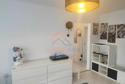 Apartament de vanzare cu 3 camere, Metrou 1 Decembrie 1918 - 8