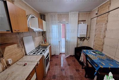 Apartament 2 cam. Vidin - scoala 20 - vanzare - Braila - 3