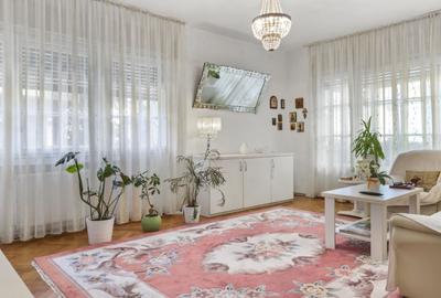 Apartament UNIC tip burghez - Piata Victoriei - 4