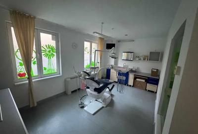 Calarasilor-Delea Noua, clinica stomatologica - 1