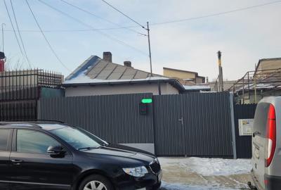 Casă cu 3 camere în Coiciu