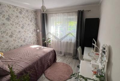 Apartament 4 camere decomandat Nicolina 1 - 12