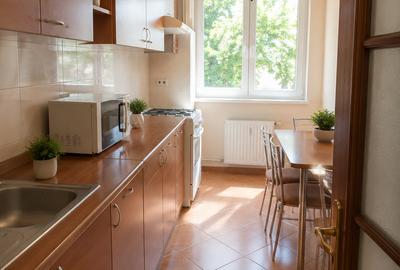 Închiriere apartament 4 camere decomandat + garaj - 2