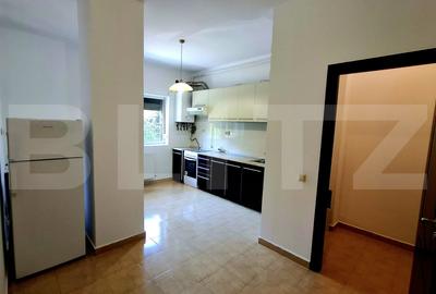 Garsonieră decomandată, mobilată în Zorilor