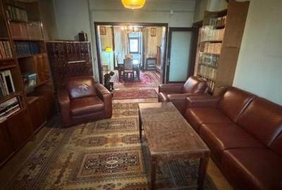 Piata Romana, apartament 3 camere cu garaj, eajul 2/3 - 4