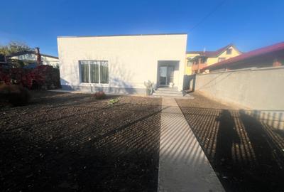 Costinesti casa moderna la sol an constructie 2024 teren 609 mp - 9