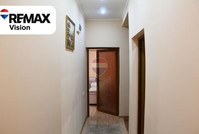 Casă / Vilă cu 8 camere de vânzare - 21