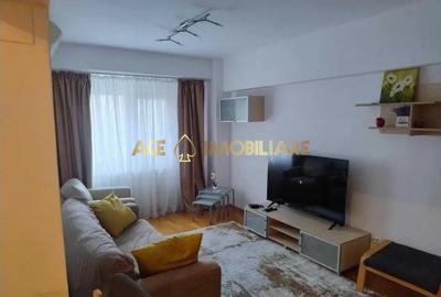 Apartament cu 4 camere decomandat, mobilat în Colentina
