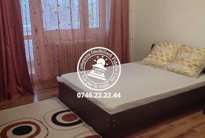 Garsonieră decomandată în Gară